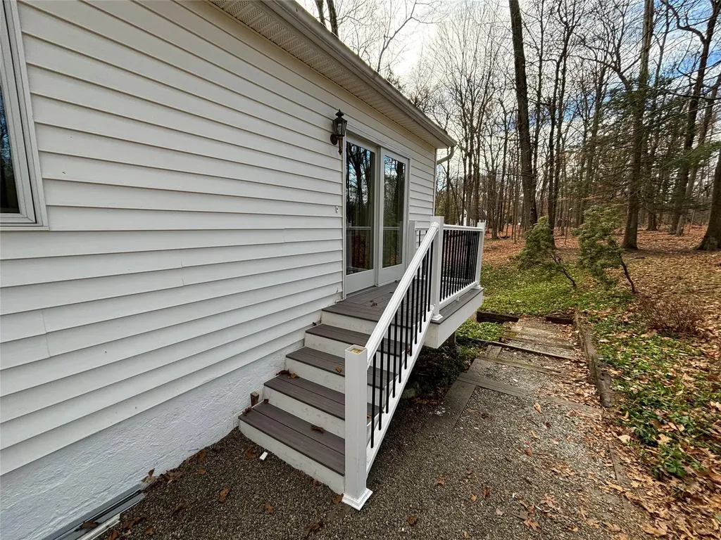 88 Hillis Terrace Poughkeepsie NY 12603