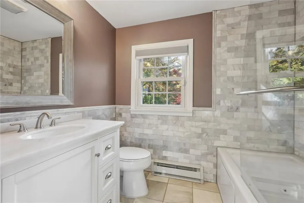 2 Crest Drive White Plains NY 10607