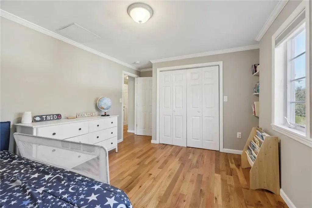 2 Crest Drive White Plains NY 10607
