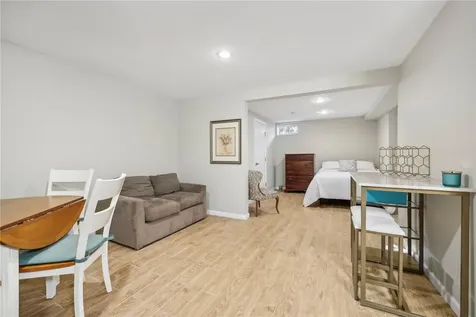 2 Crest Drive White Plains NY 10607