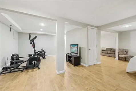 2 Crest Drive White Plains NY 10607