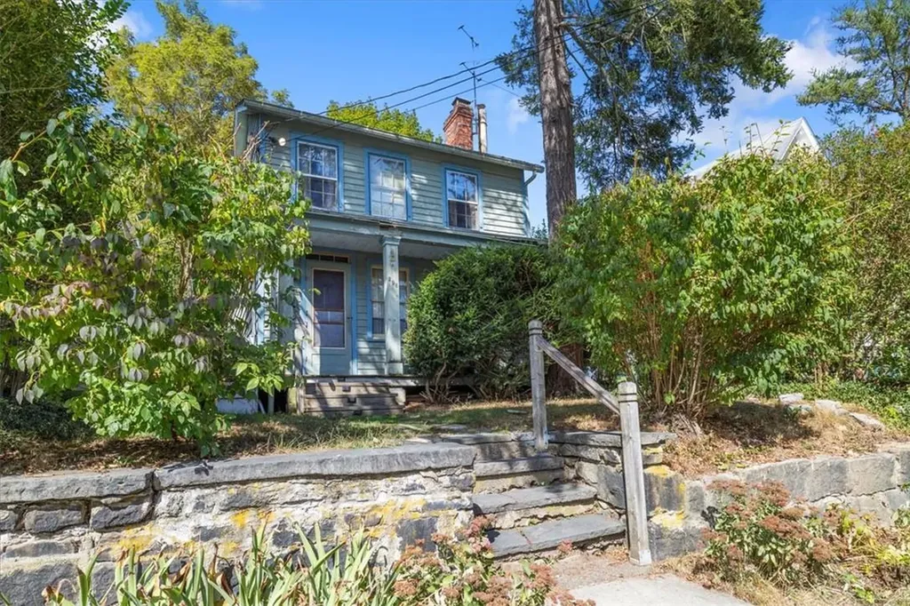 298 Main Street Cold Spring NY 10516