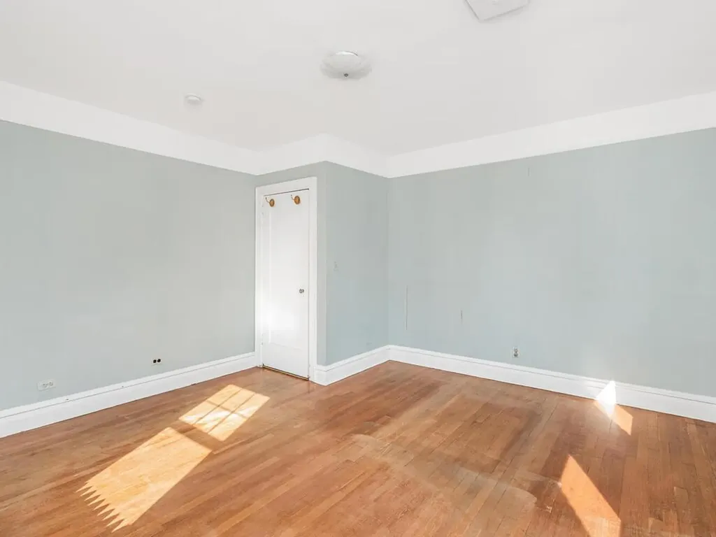 153 Devoe Avenue Yonkers NY 10705