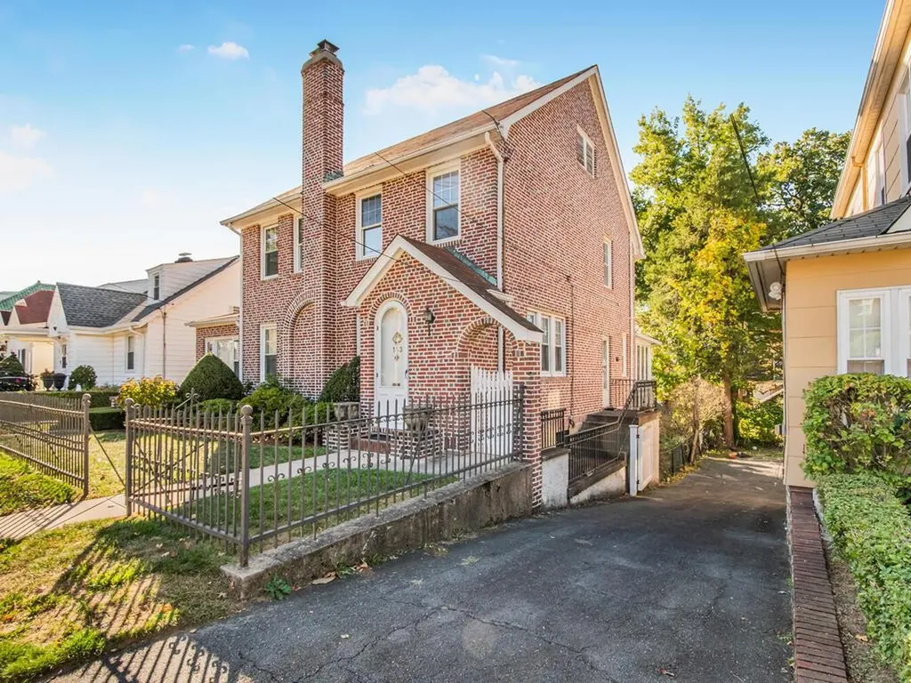 153 Devoe Avenue Yonkers NY 10705