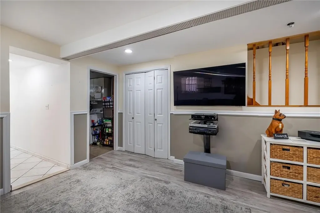 3036 Coddington Avenue Bronx NY 10461