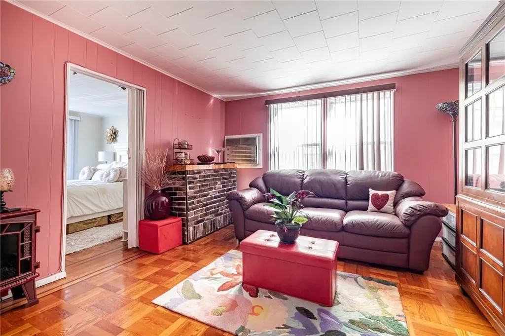 3036 Coddington Avenue Bronx NY 10461