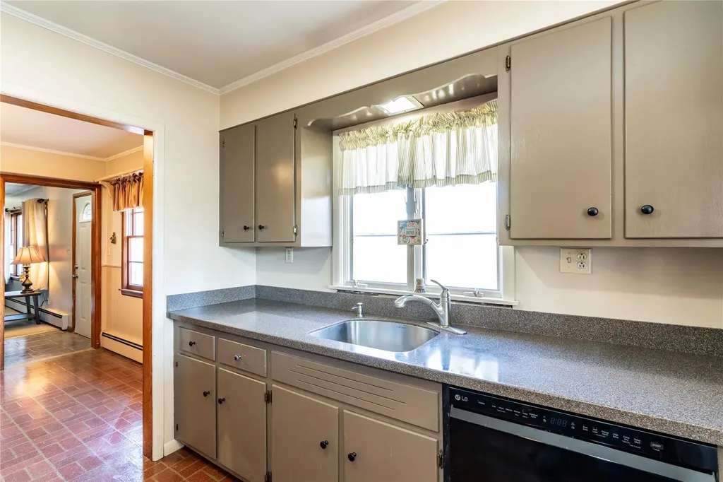 31 Moccasin View Road Fishkill NY 12524
