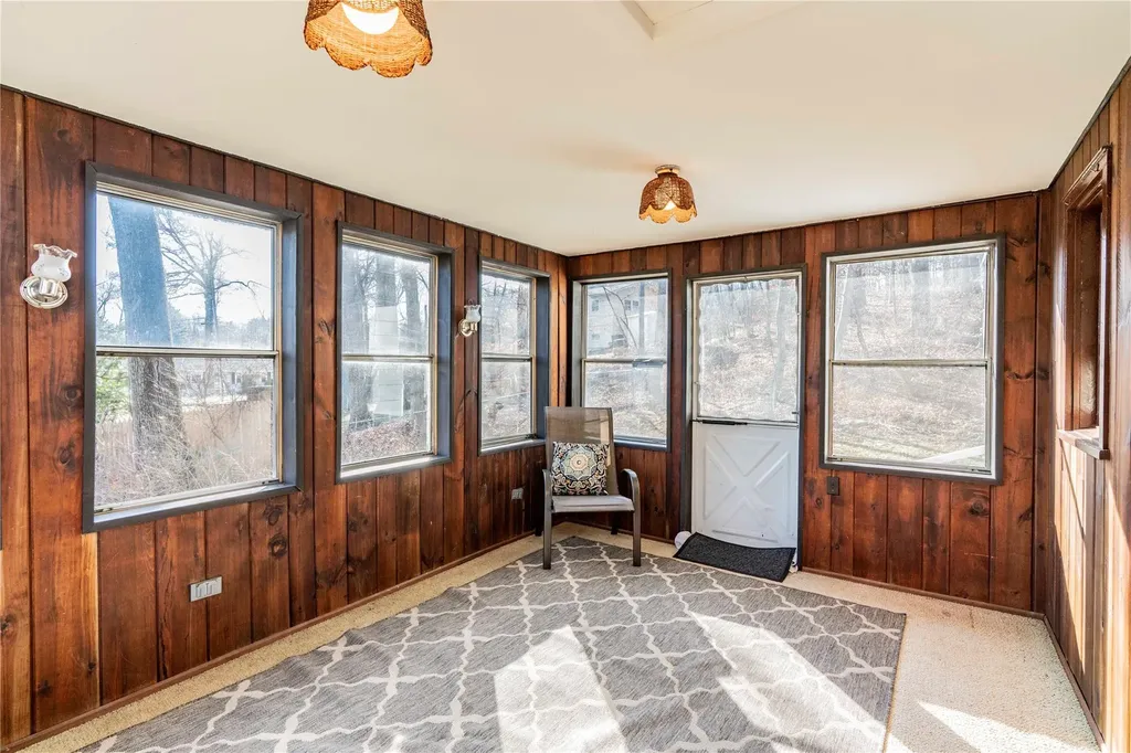 31 Moccasin View Road Fishkill NY 12524