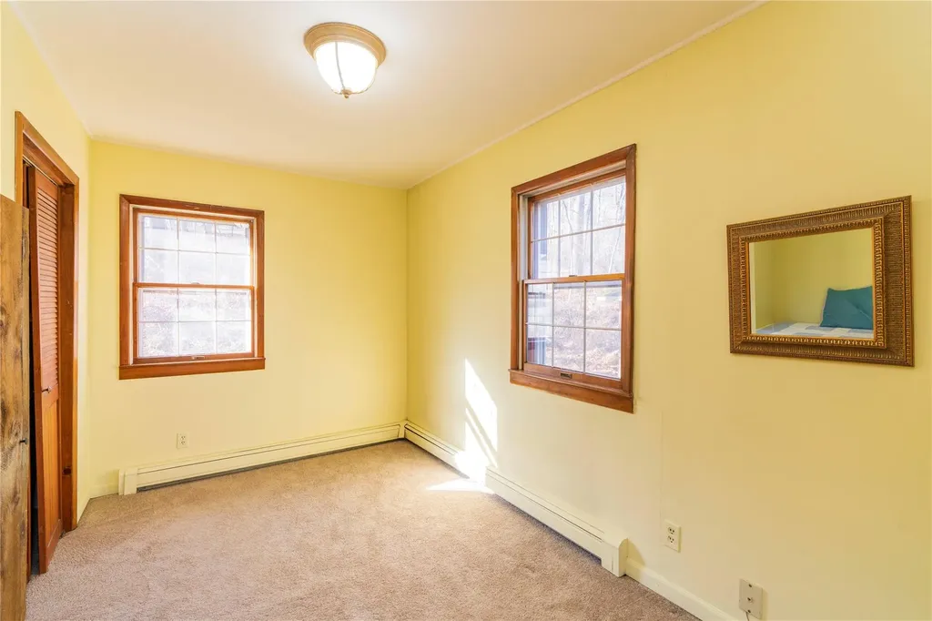 31 Moccasin View Road Fishkill NY 12524