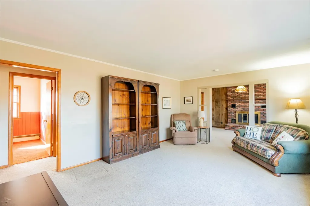 31 Moccasin View Road Fishkill NY 12524
