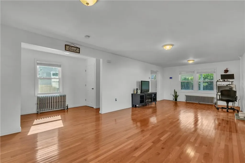 217 Warren Avenue White Plains NY 10603