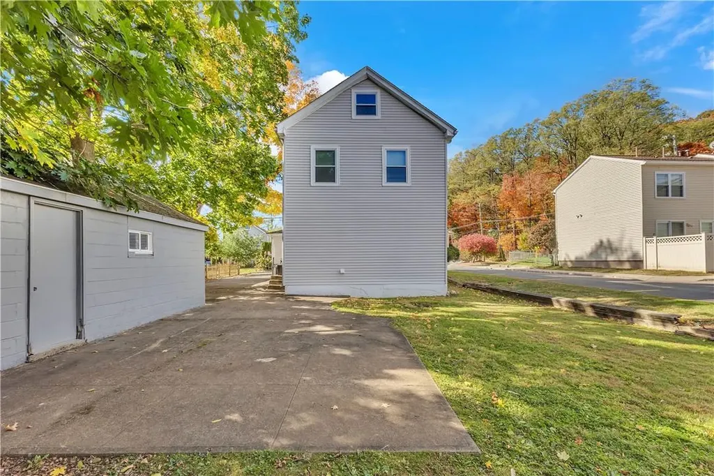 217 Warren Avenue White Plains NY 10603