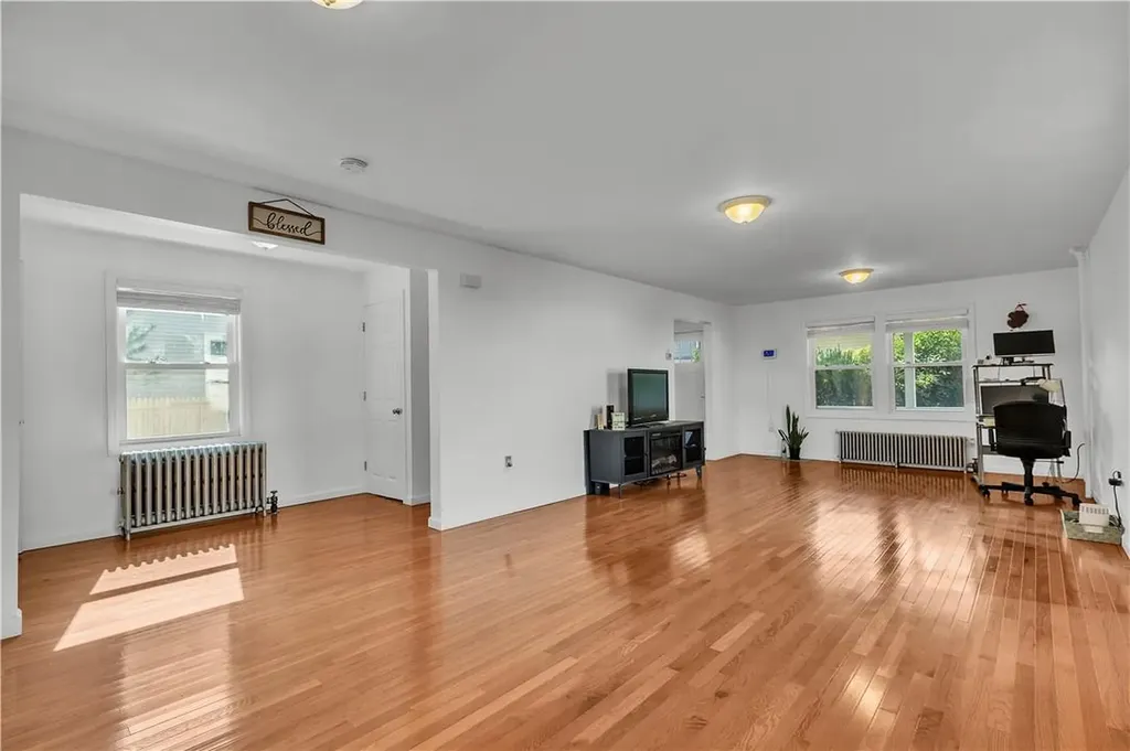 217 Warren Avenue White Plains NY 10603