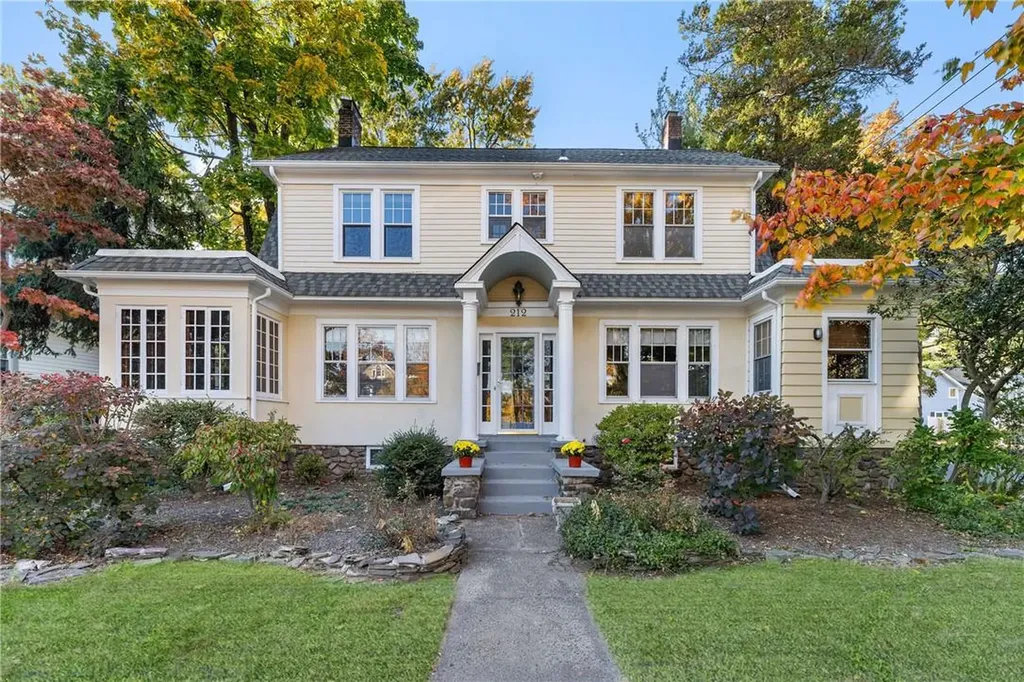 212 S Broadway Nyack NY 10960