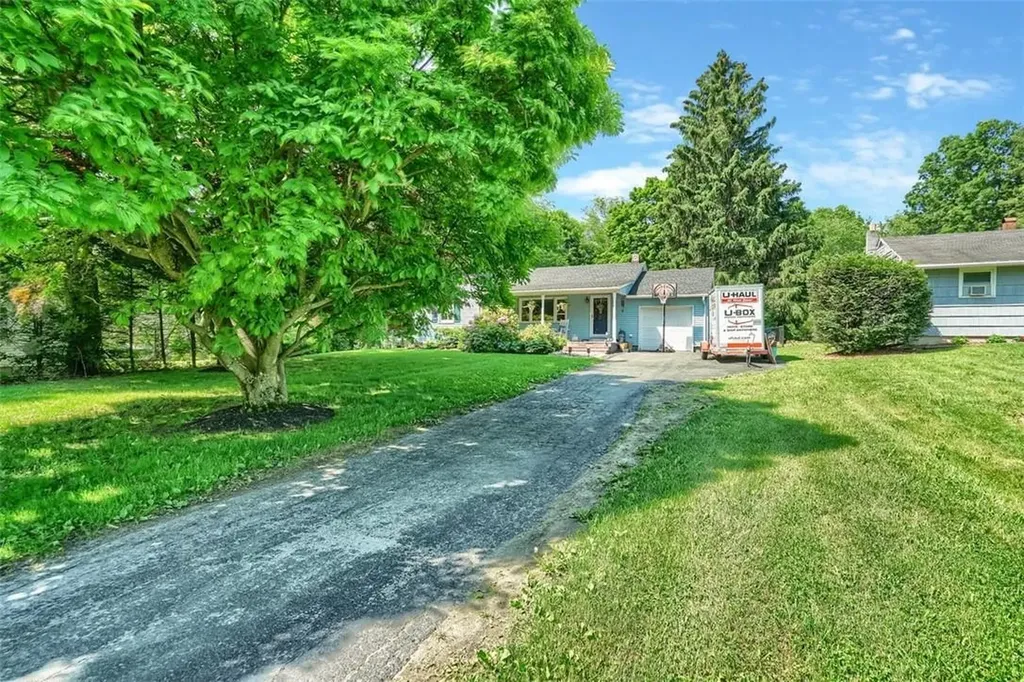 1991 Goshen Turnpike Middletown NY 10941