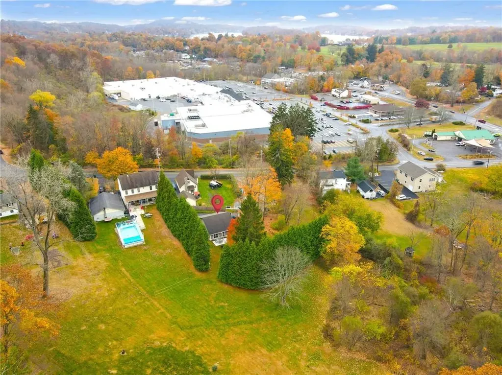 24 Baldwin Lane Mahopac NY 10541