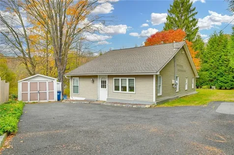 24 Baldwin Lane Mahopac NY 10541