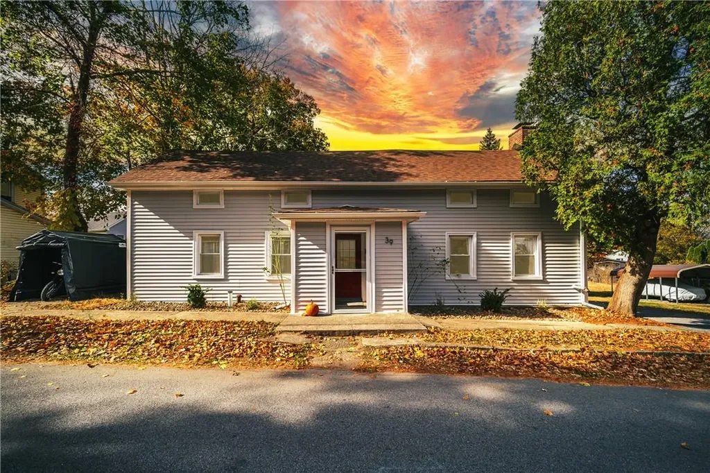 39 Howland Avenue Beacon NY 12508
