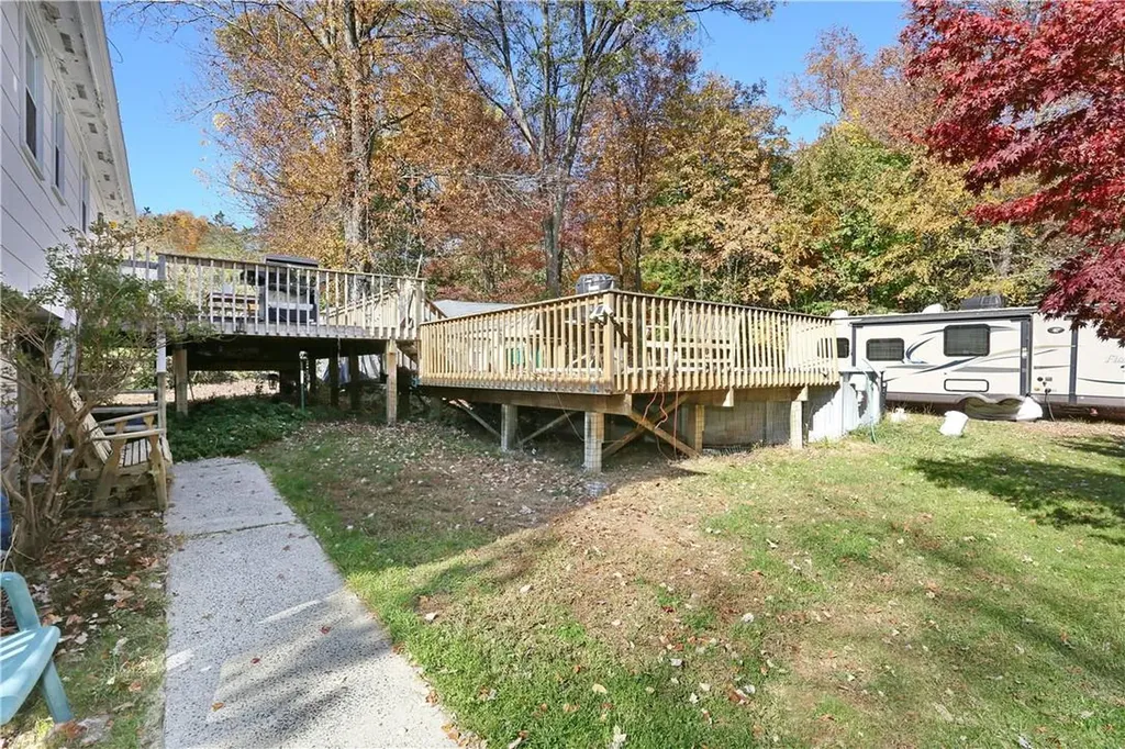 27 Sandy Brook Drive Spring Valley NY 10977