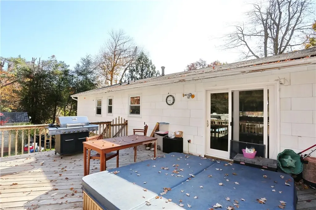 27 Sandy Brook Drive Spring Valley NY 10977