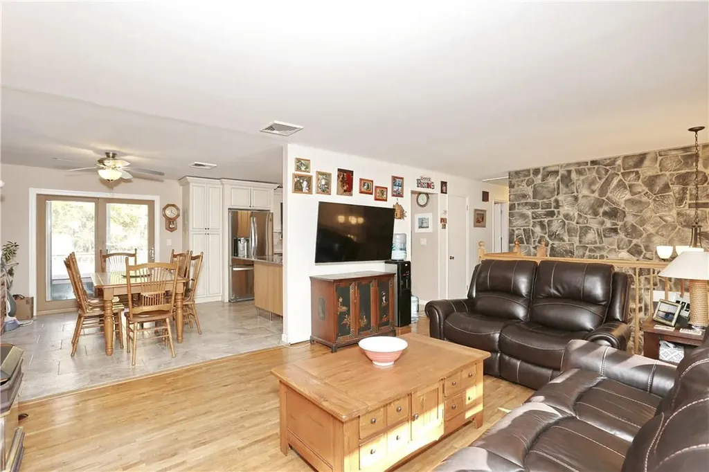 27 Sandy Brook Drive Spring Valley NY 10977