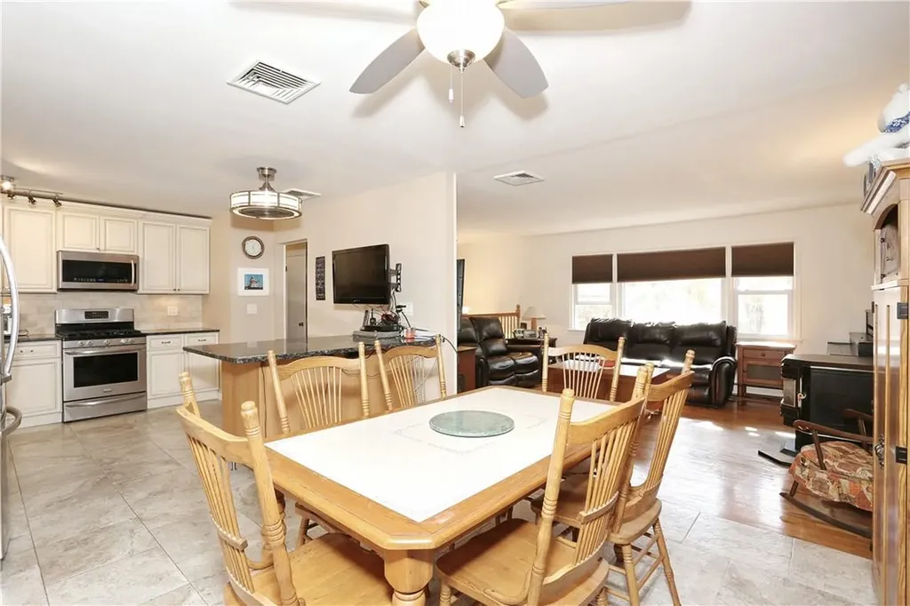 27 Sandy Brook Drive Spring Valley NY 10977