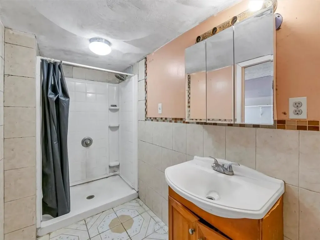 23 Karnell Street Spring Valley NY 10977