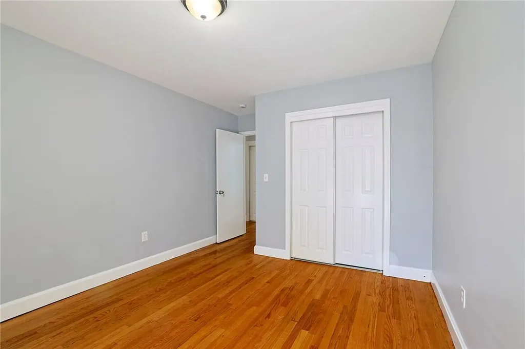23 Hillside Avenue New Windsor NY 12553