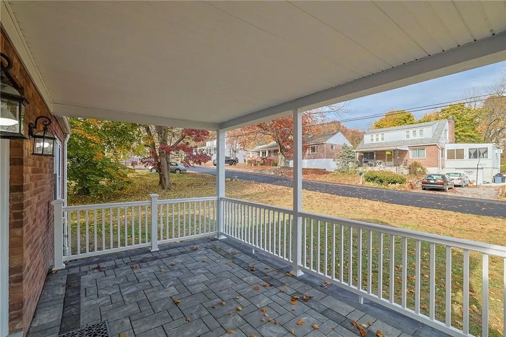 23 Hillside Avenue New Windsor NY 12553