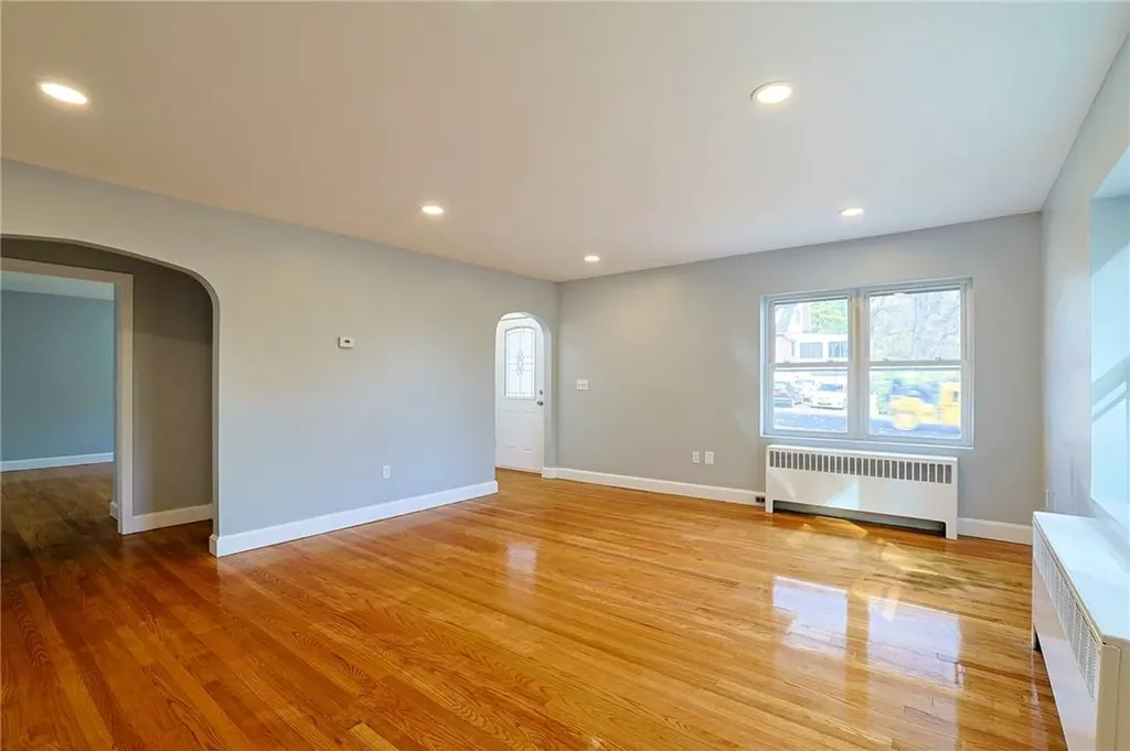 23 Hillside Avenue New Windsor NY 12553