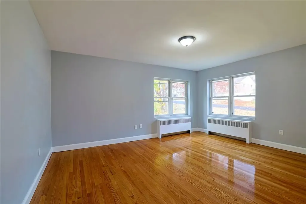 23 Hillside Avenue New Windsor NY 12553