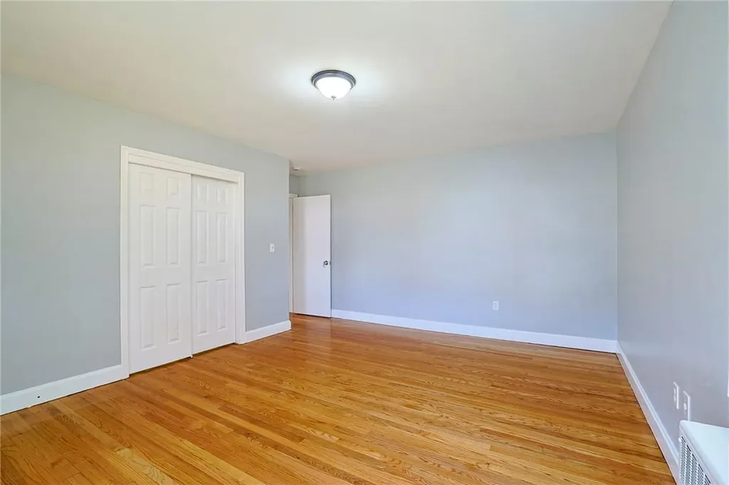23 Hillside Avenue New Windsor NY 12553