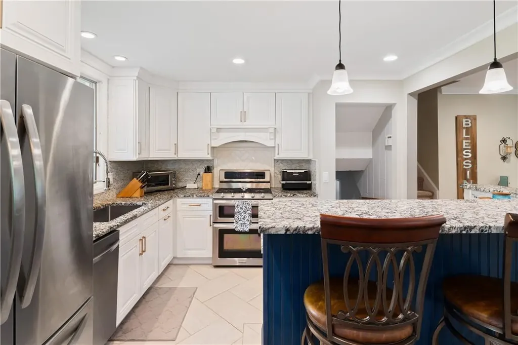 8 Somerset Drive Somers NY 10589