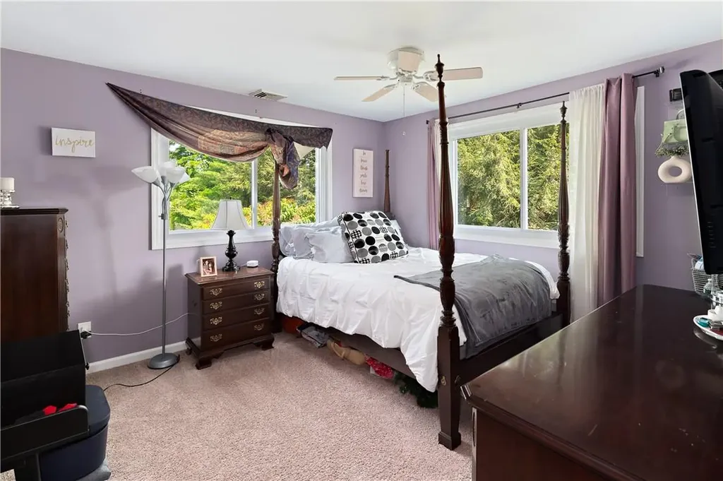 8 Somerset Drive Somers NY 10589