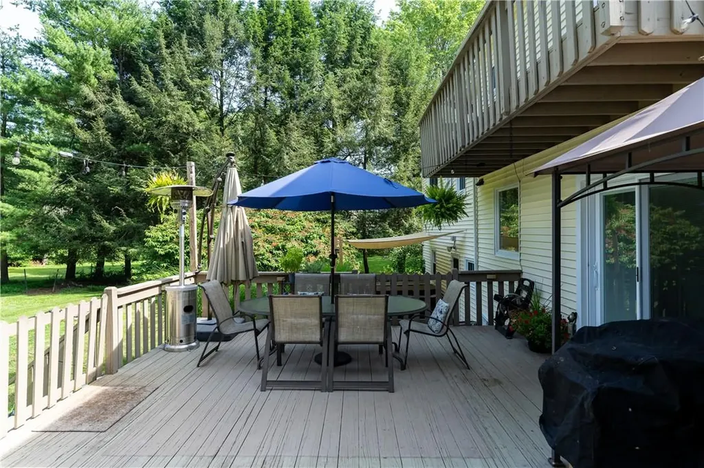 8 Somerset Drive Somers NY 10589