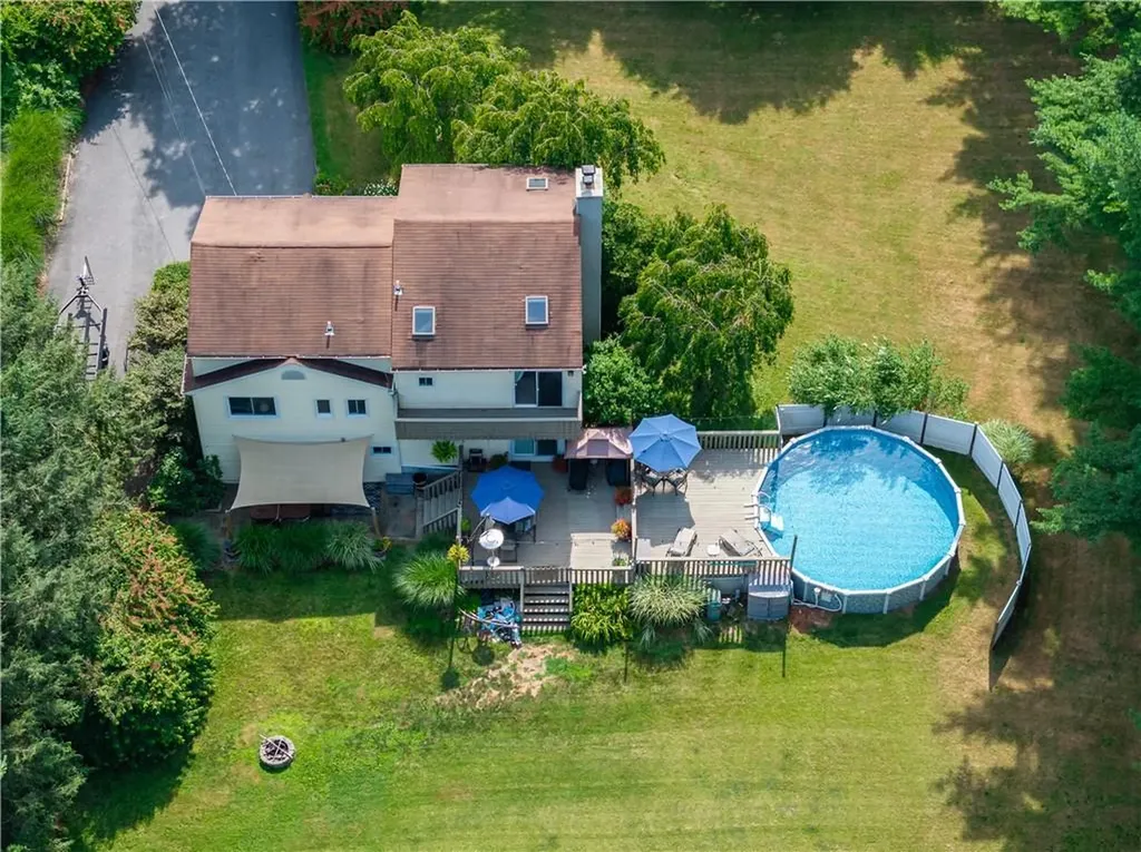8 Somerset Drive Somers NY 10589