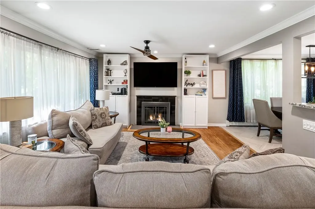 8 Somerset Drive Somers NY 10589