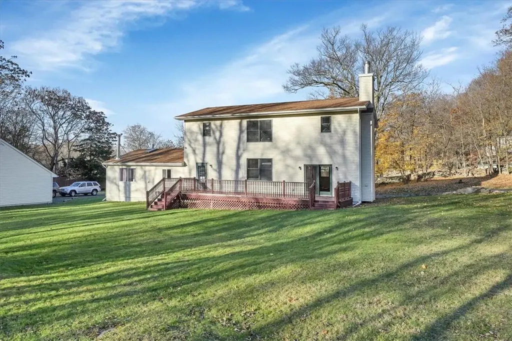 12 Rocky Monroe NY 10950