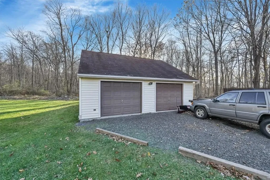 12 Rocky Monroe NY 10950