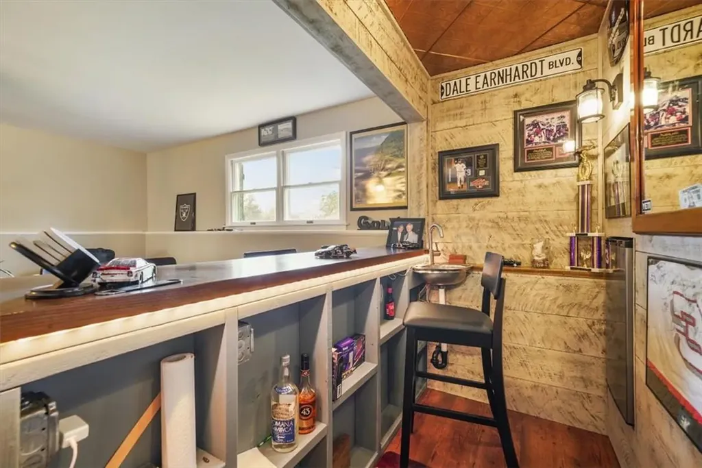 18 Kool Lane Montgomery NY 12549