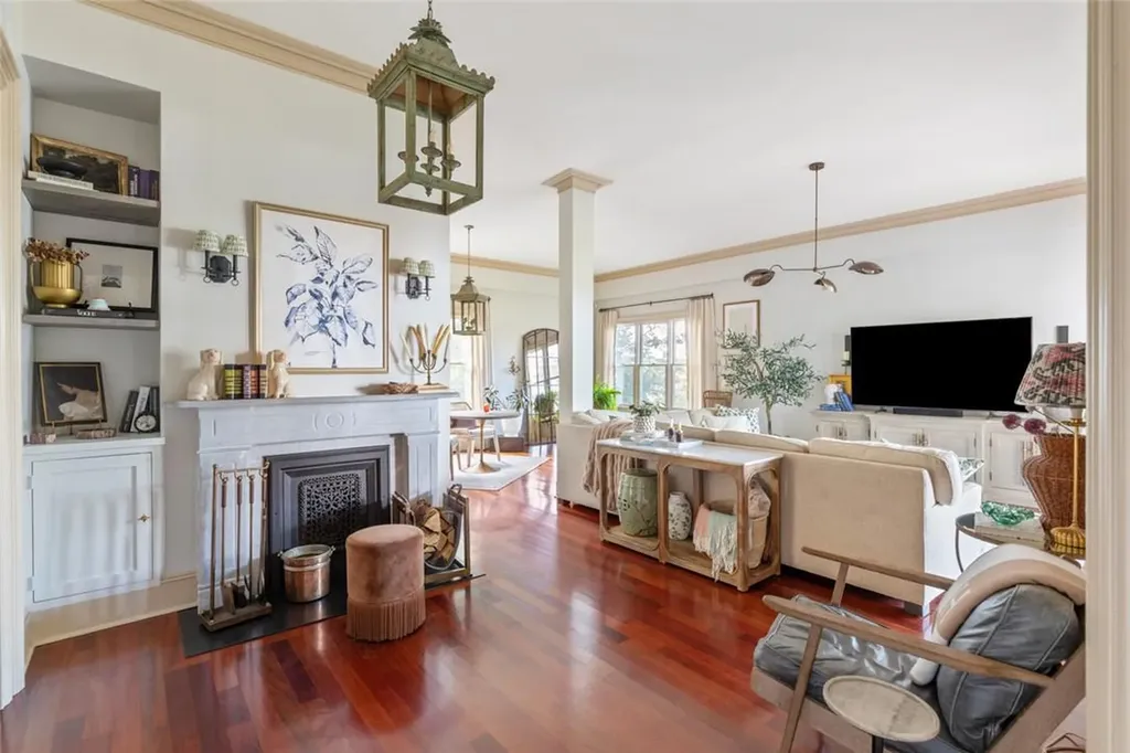 214 Fox Lane Northport NY 11768