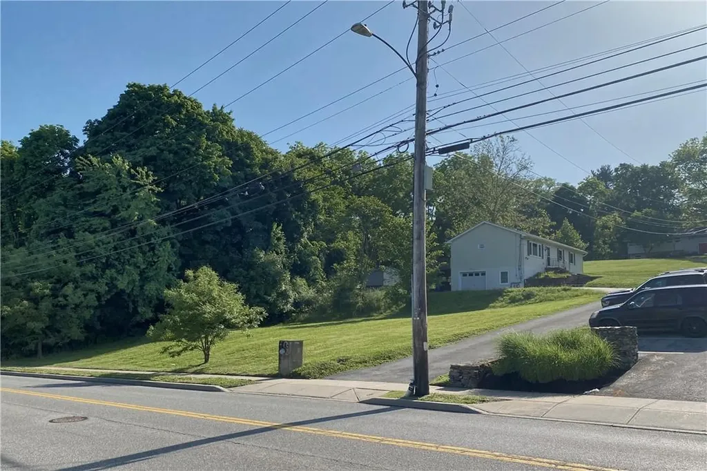 Robinson Avenue Newburgh NY 12550