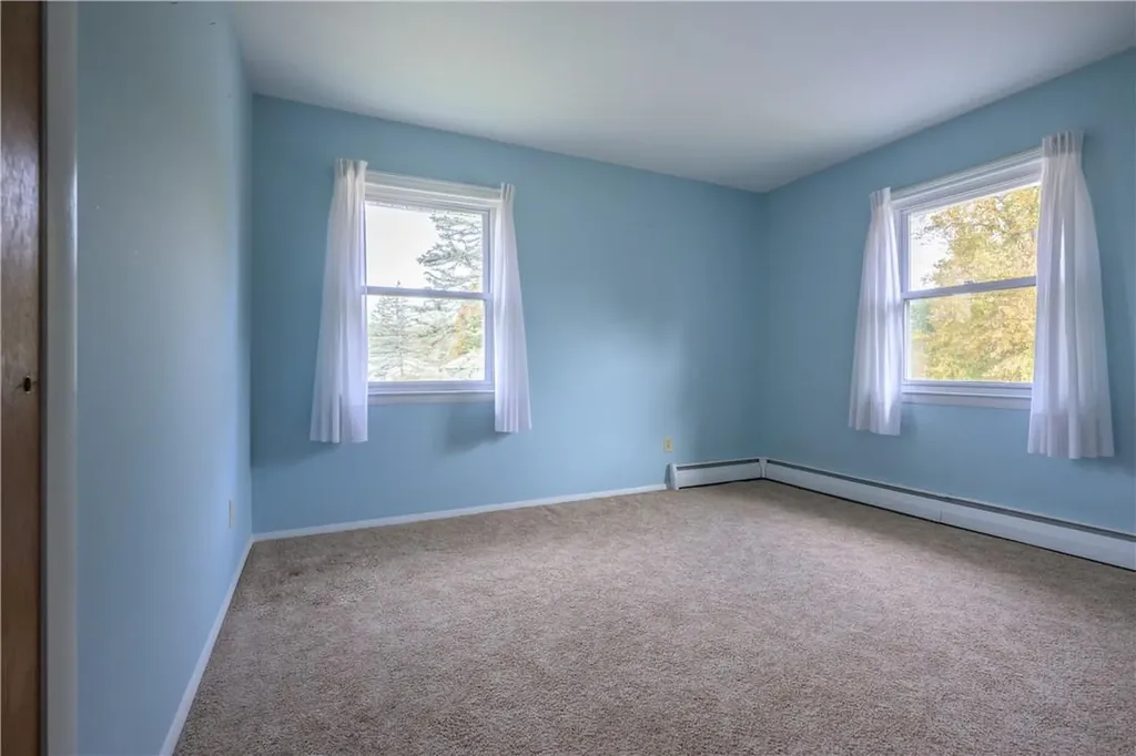 9 Cambridge Drive Red Hook NY 12571