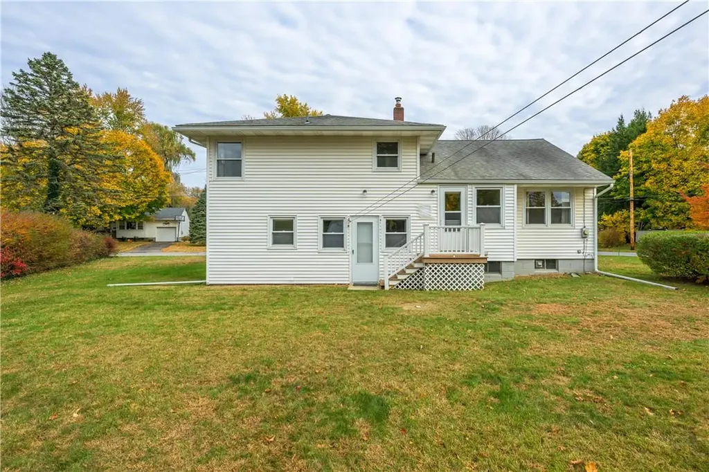 9 Cambridge Drive Red Hook NY 12571