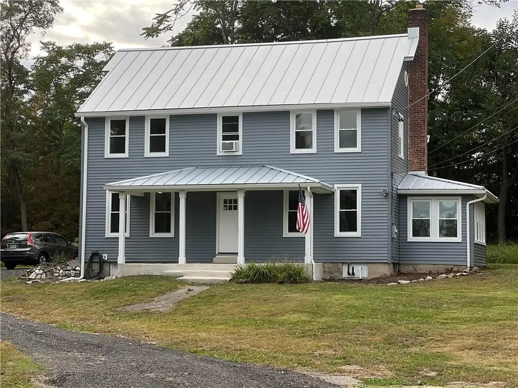 175 South Quaker Lane Hyde Park NY 12538