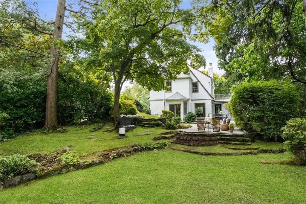 3 Glenn Road Larchmont NY 10538