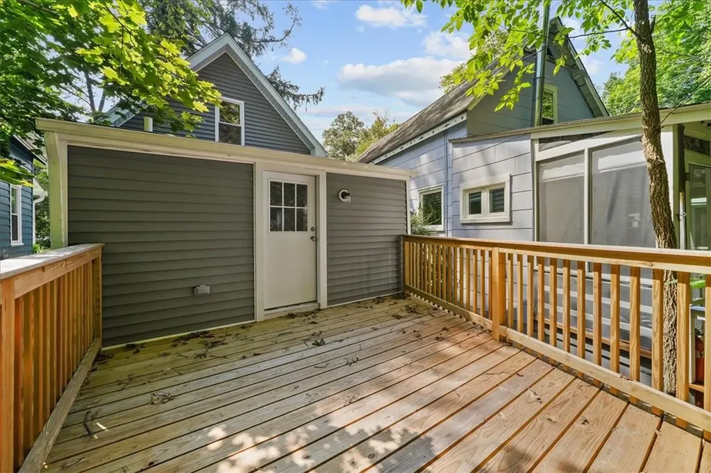 24 Campwoods Grounds Ossining NY 10562