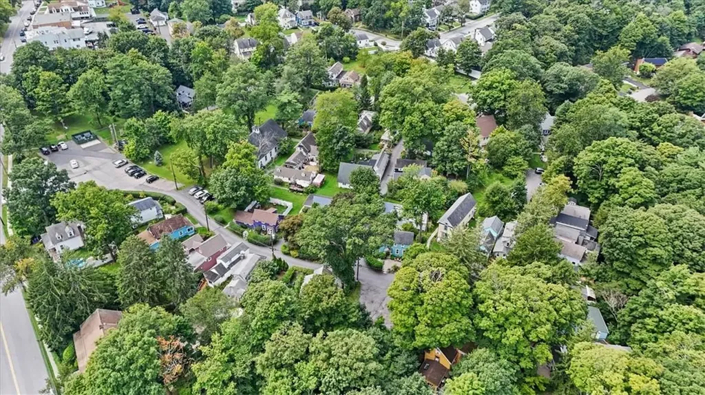 24 Campwoods Grounds Ossining NY 10562