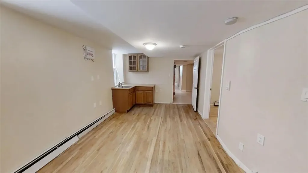 1549 Selwyn Avenue Bronx NY 10457