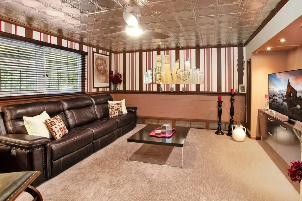 14 Crescent Lane Putnam Valley NY 10579